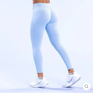Dfyne Impact Leggings in Ice Blue